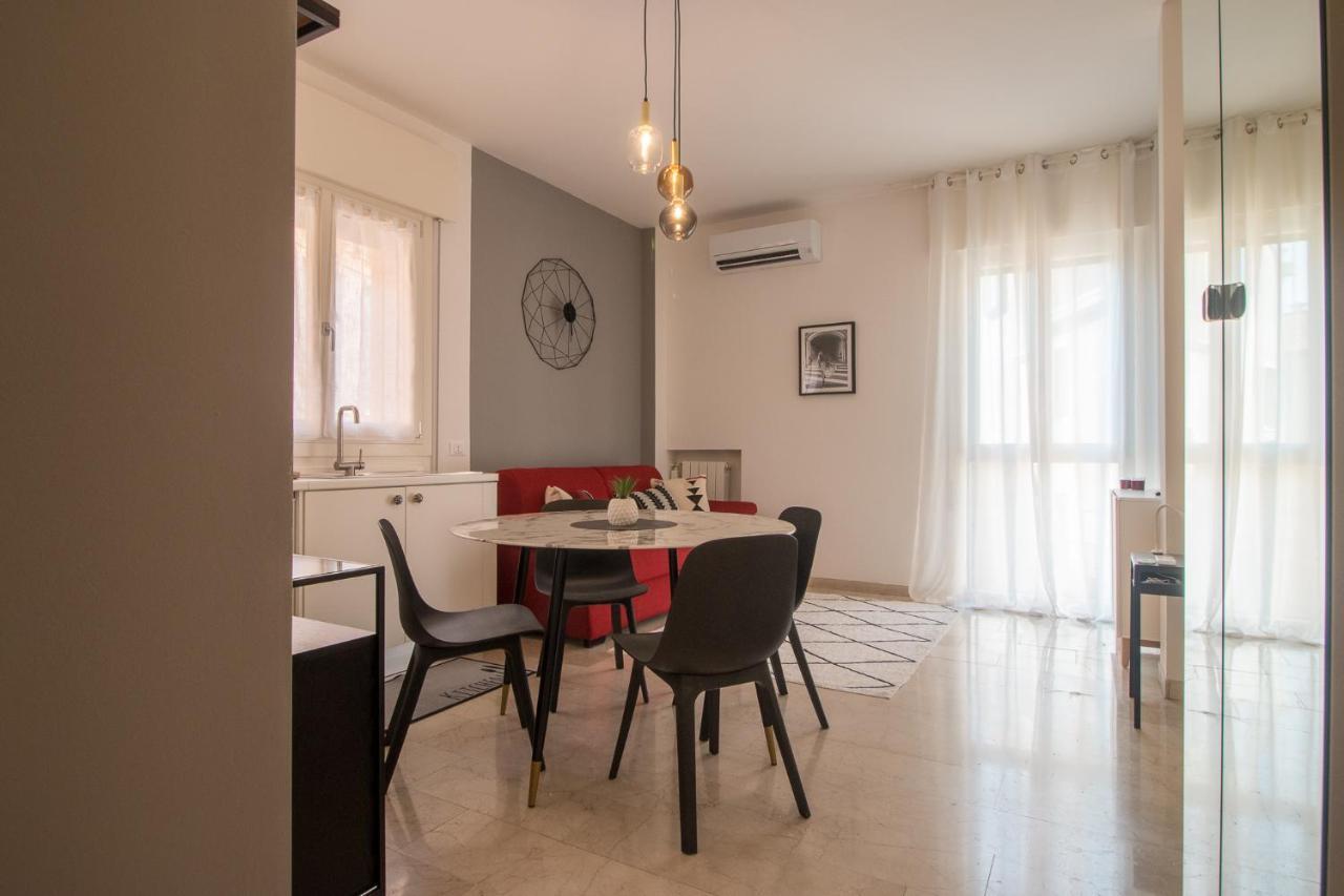 Апартаменты Grey House In The Heart Of @Тревизо Экстерьер фото